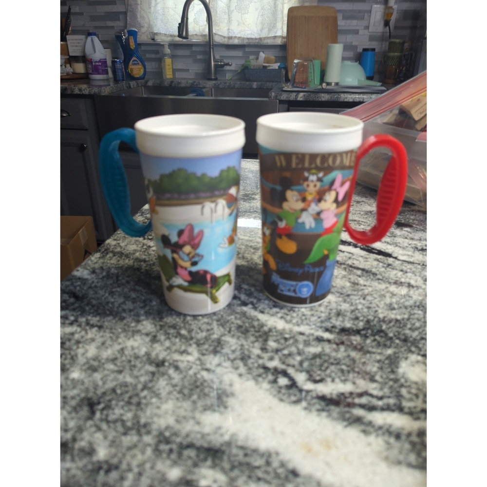 2 Disney Parks Rapid Fill Cups No Lids